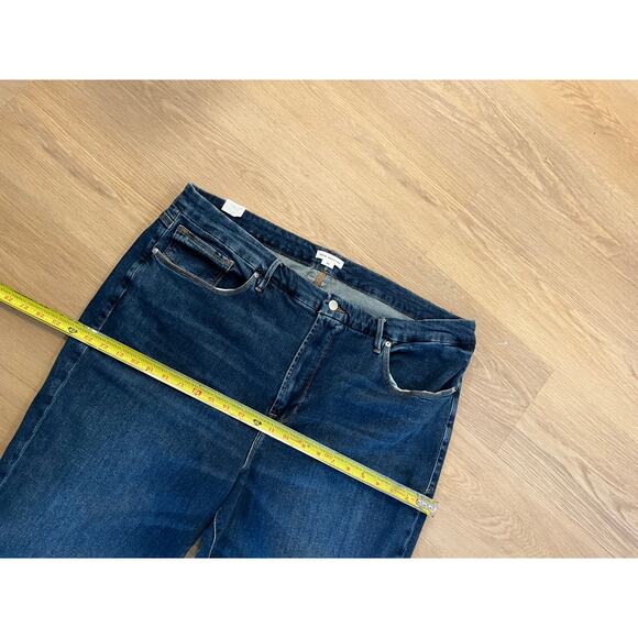 NEW GOOD AMERICAN Good Legs Flare Jeans in Denim Dark Size 24 - Picture 6 of 6